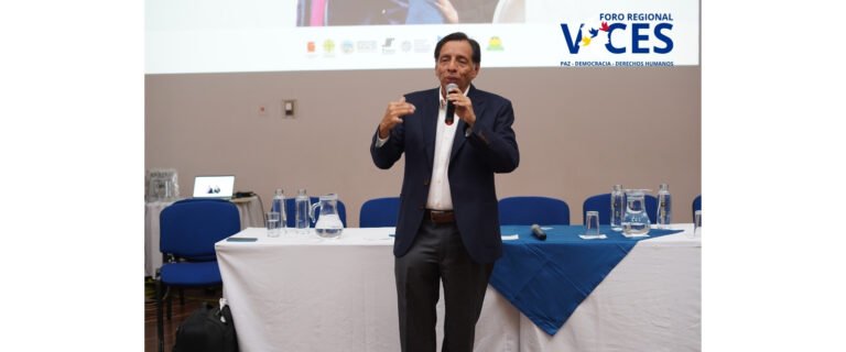 «Estamos muy cerquita de romper las reglas del juego democrático»: Héctor Riveros